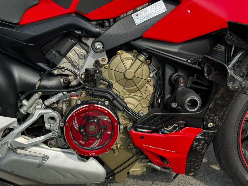 二手杜卡迪Street Fighter V4