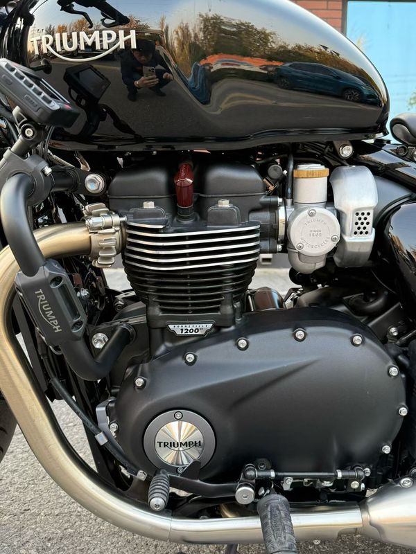 二手凯旋Bonneville Bobber