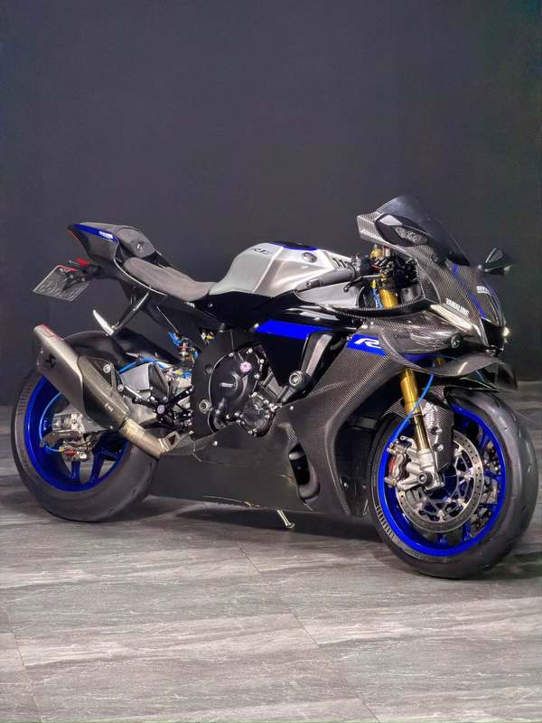 二手雅马哈YZF-R1