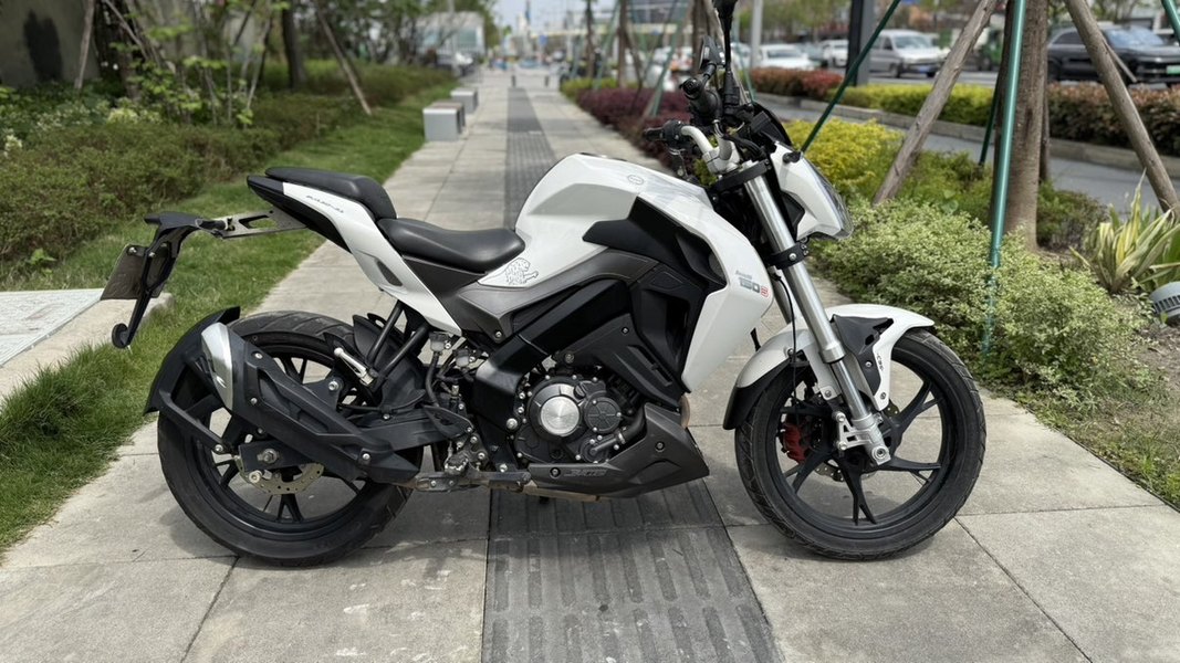 二手贝纳利小迅龙 BN150S