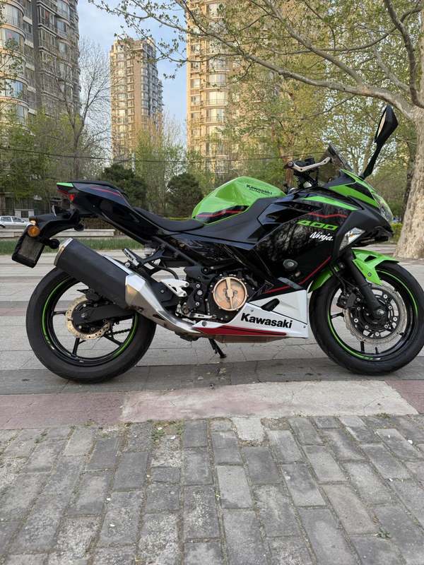 二手川崎Ninja 400