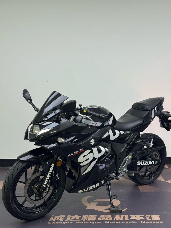 二手豪爵铃木GSX250R