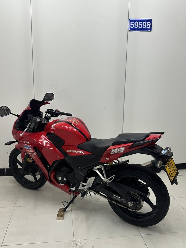 二手本田CBR300R