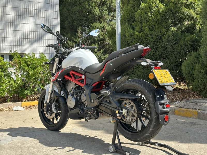 二手贝纳利蓝宝龙 BN302S