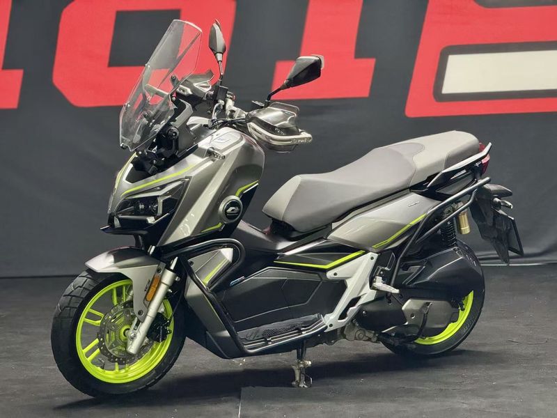 二手QJMOTOR鸿150ADV