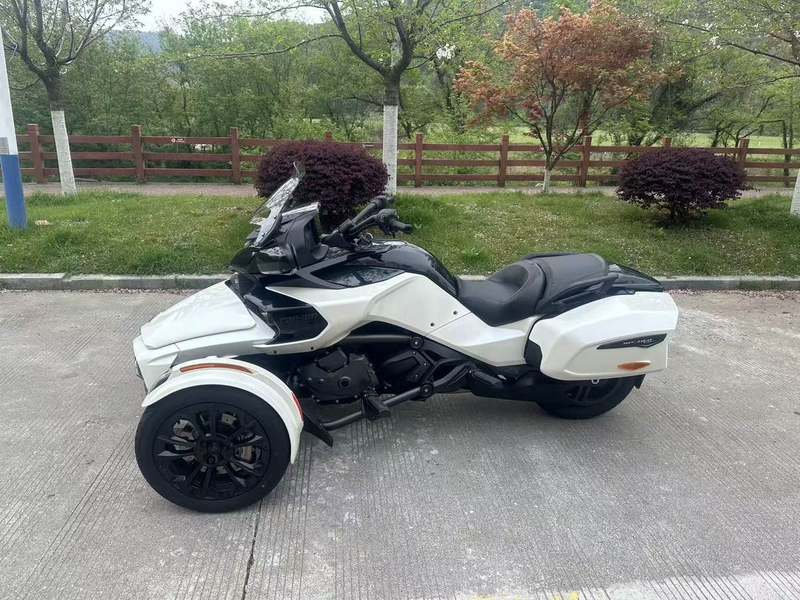 二手庞巴迪Spyder F3 