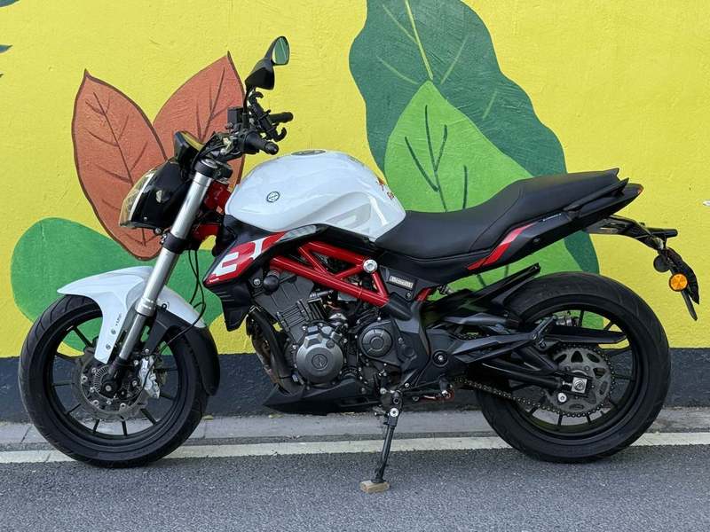 二手贝纳利蓝宝龙 BN302S