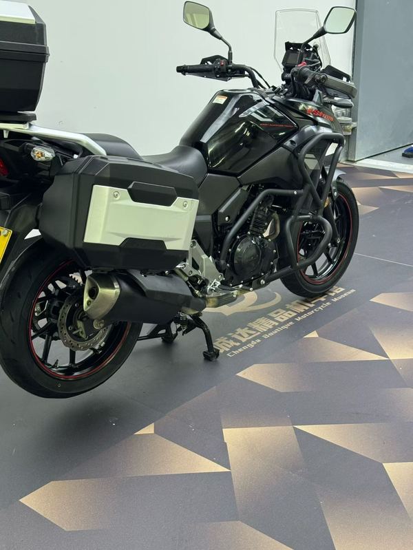 二手豪爵铃木DL250