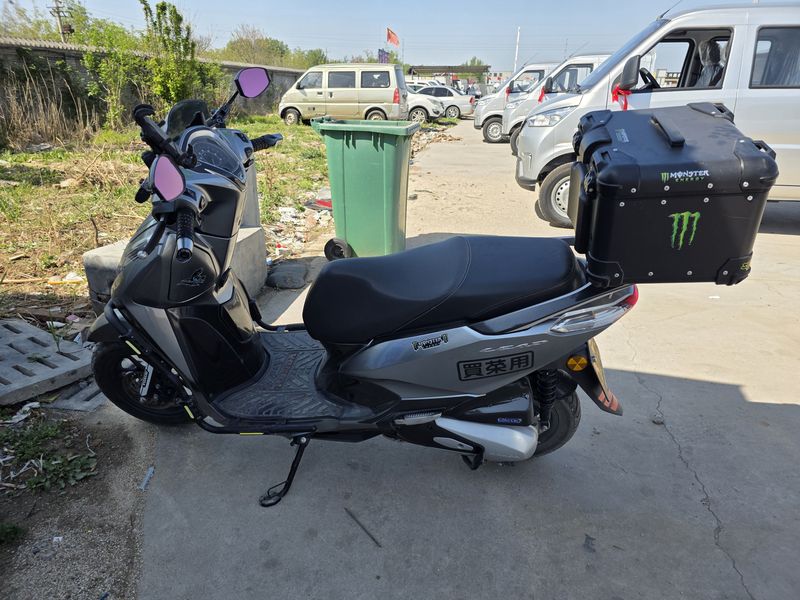 二手五羊本田Lead125