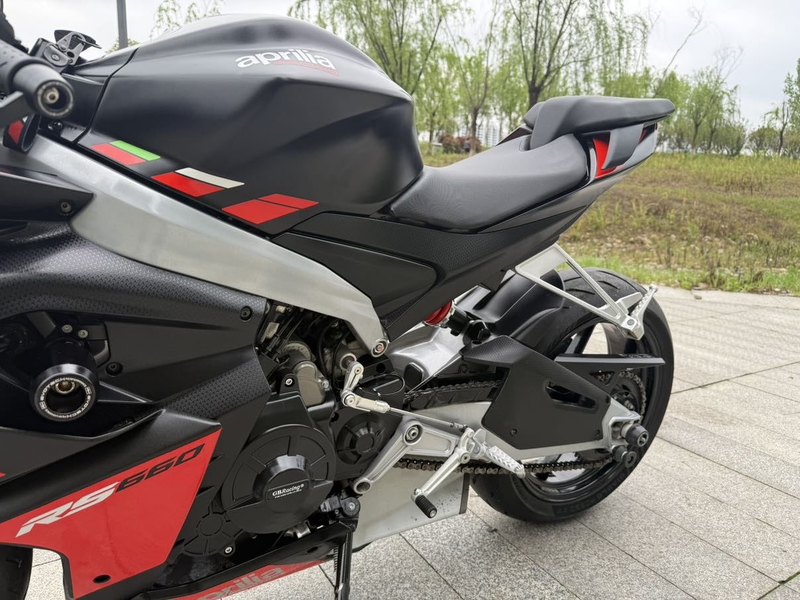 二手阿普利亚RS 660 