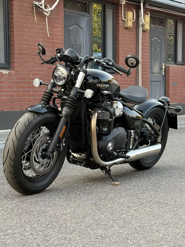 二手凯旋Bonneville Bobber