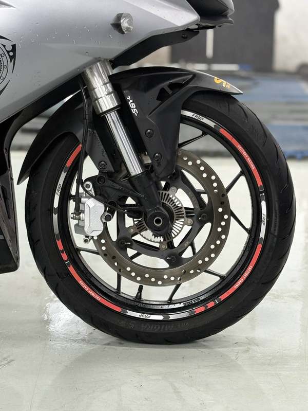 二手贝纳利龙卷风 Tornado 252R