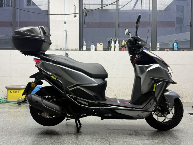 二手QJMOTOR鸿150RS