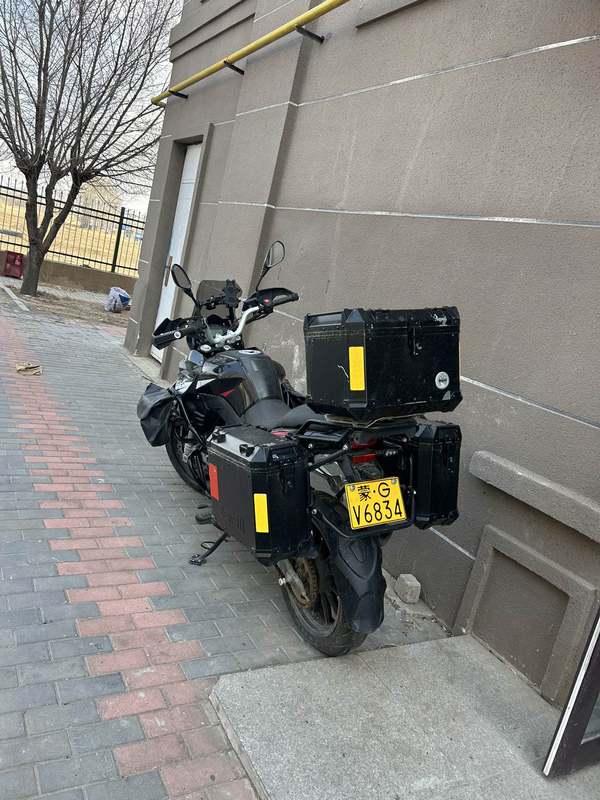 二手贝纳利金鹏 TRK251