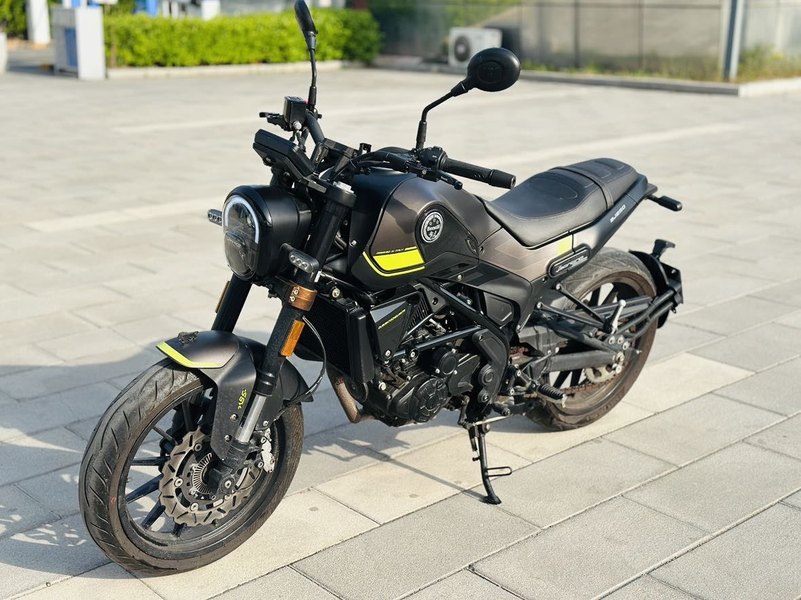 二手贝纳利幼狮 Leoncino 250