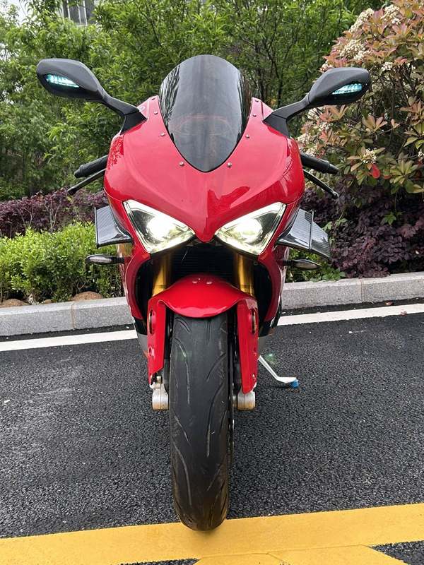 二手摩迪威800RS
