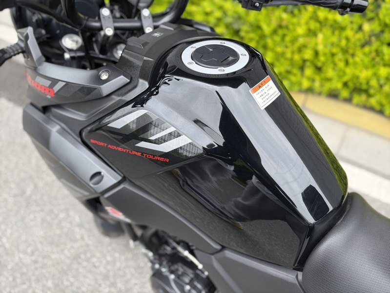 二手豪爵铃木DL250