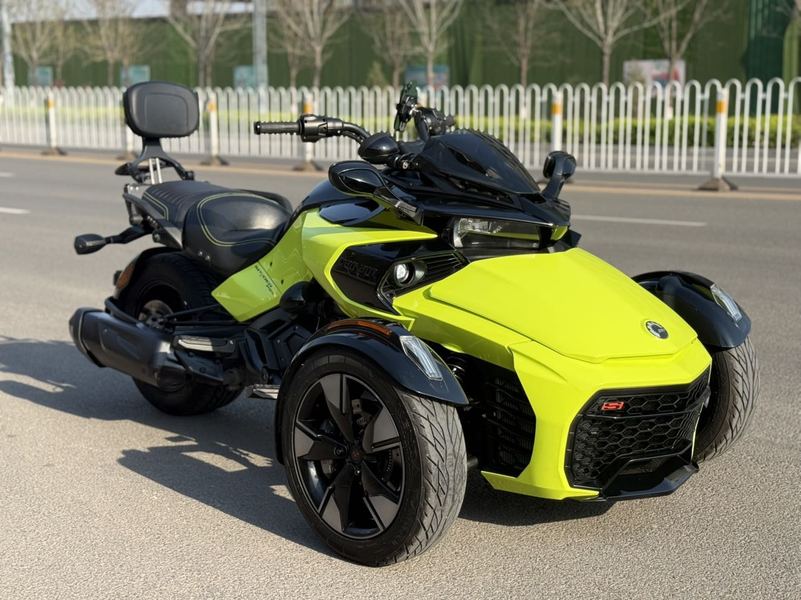 二手庞巴迪Spyder F3 