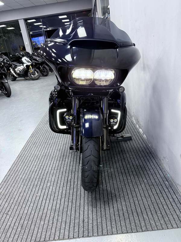 二手哈雷戴维森公路滑翔 Road Glide