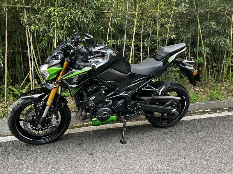 二手川崎Z900