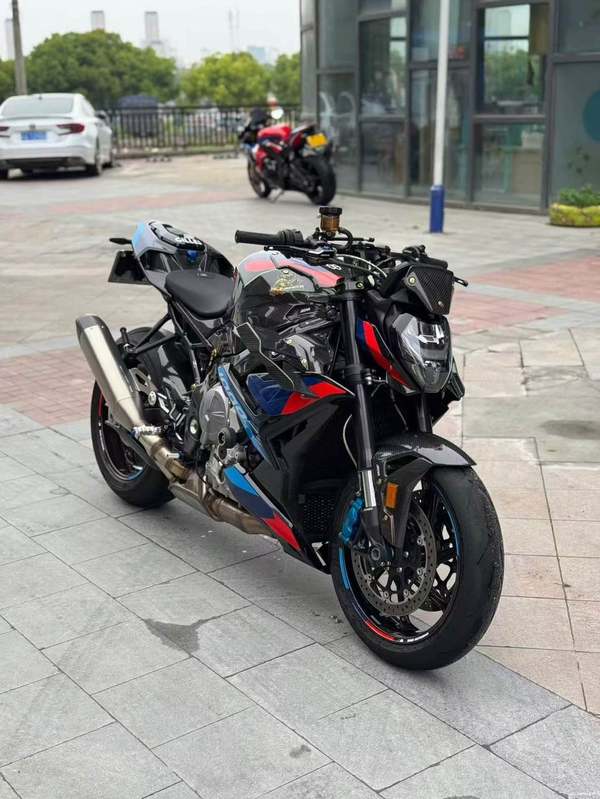 二手宝马M 1000 R