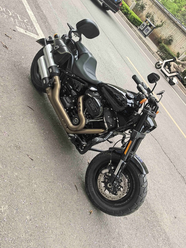 二手哈雷戴维森肥霸 Fat Bob