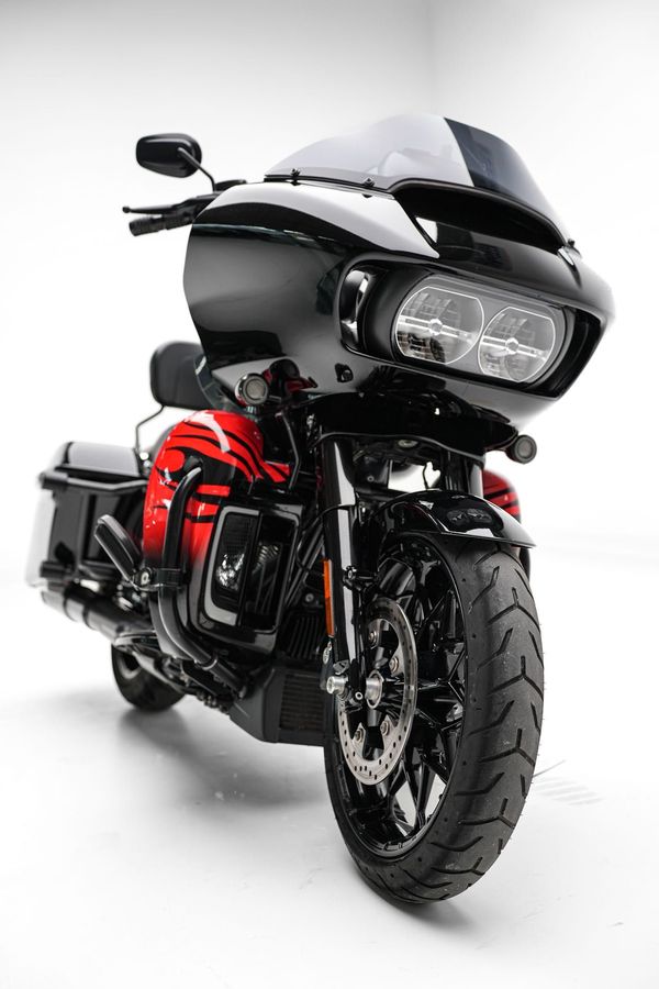 二手哈雷戴维森公路滑翔 Road Glide