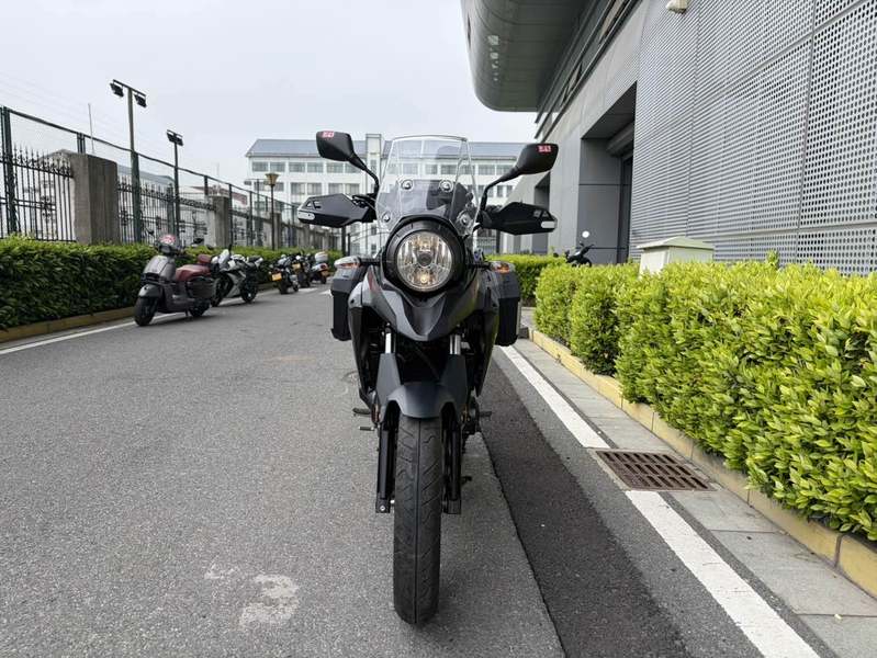 二手豪爵铃木DL250