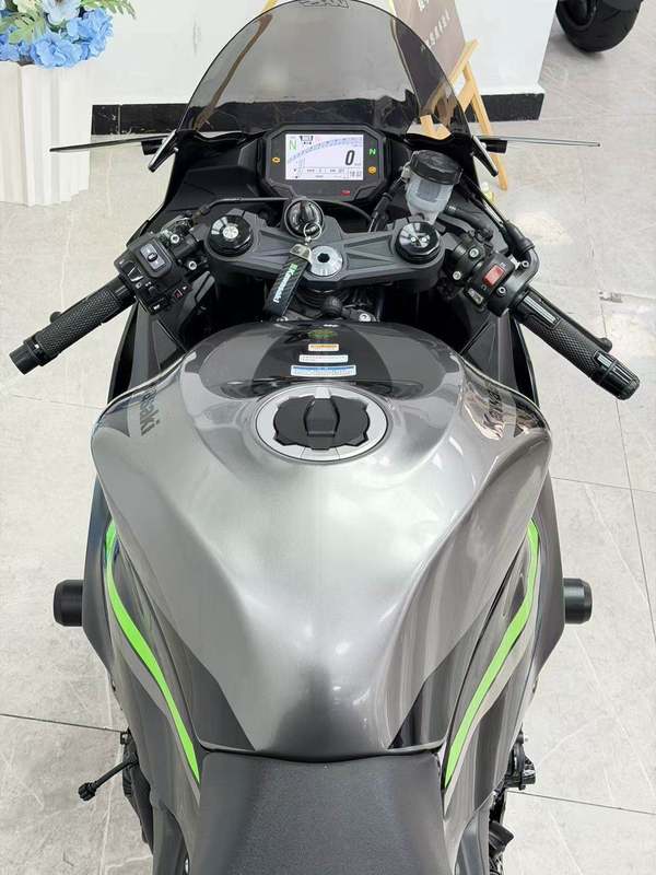 二手川崎Ninja ZX-6R 