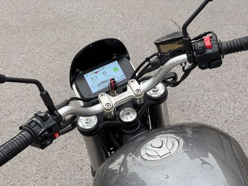 二手赛科龙RE600