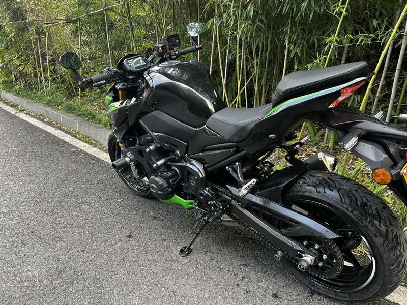 二手川崎Z900