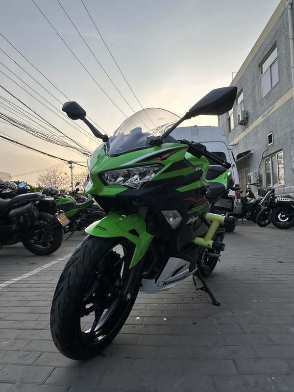 二手川崎Ninja 400