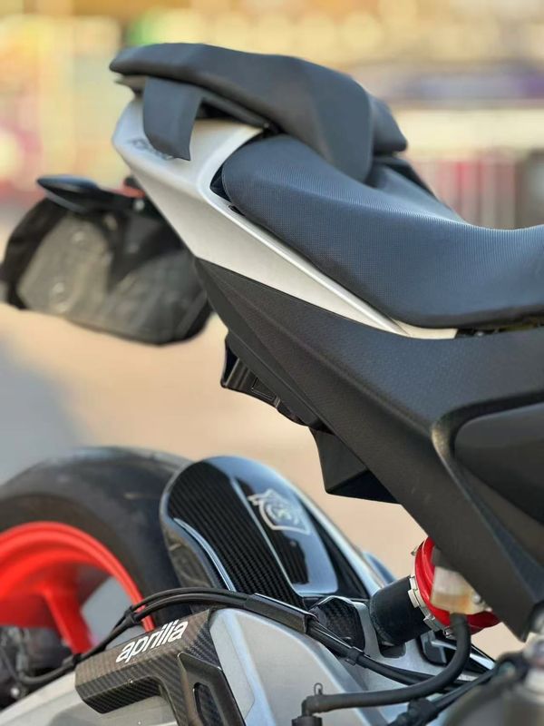 二手阿普利亚RS 660 