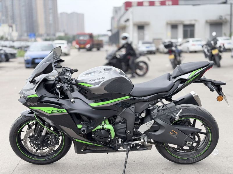二手川崎Ninja ZX-6R 