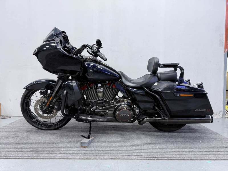 二手哈雷戴维森公路滑翔 Road Glide