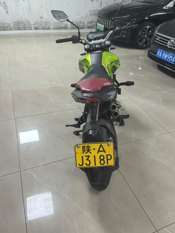 二手贝纳利小暴龙TNT125