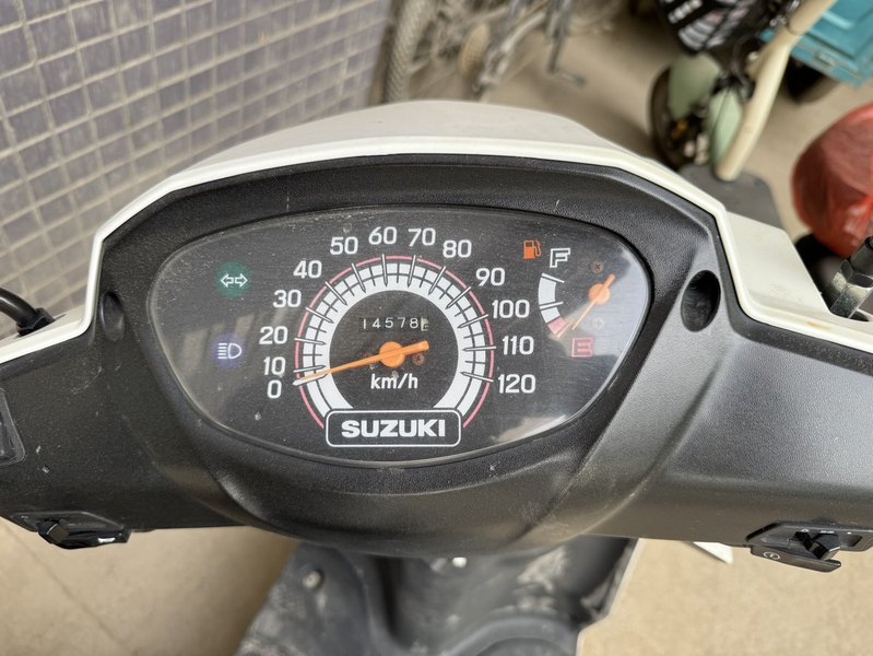 二手豪爵铃木UR110T