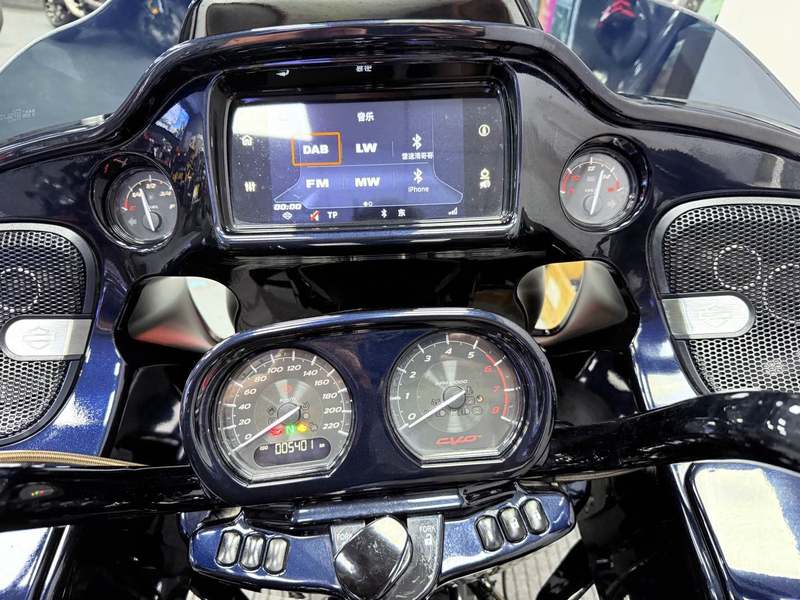 二手哈雷戴维森公路滑翔 Road Glide