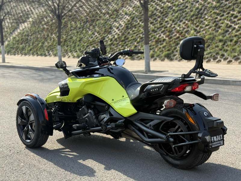 二手庞巴迪Spyder F3 