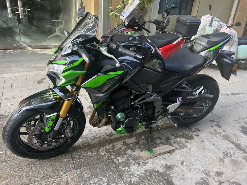 二手川崎Z900
