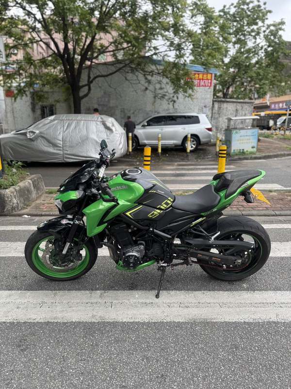 二手川崎Z900