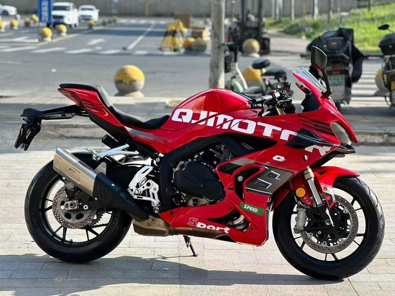 二手QJMOTOR赛800