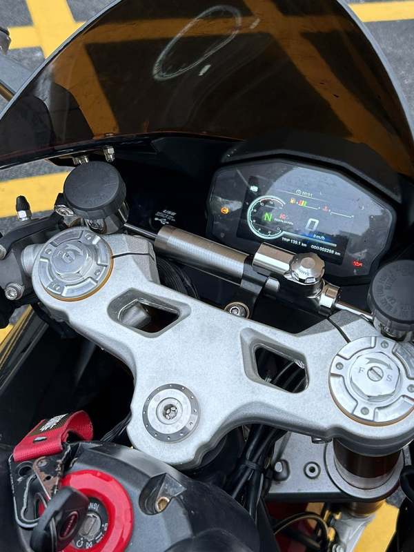 二手摩迪威800RS