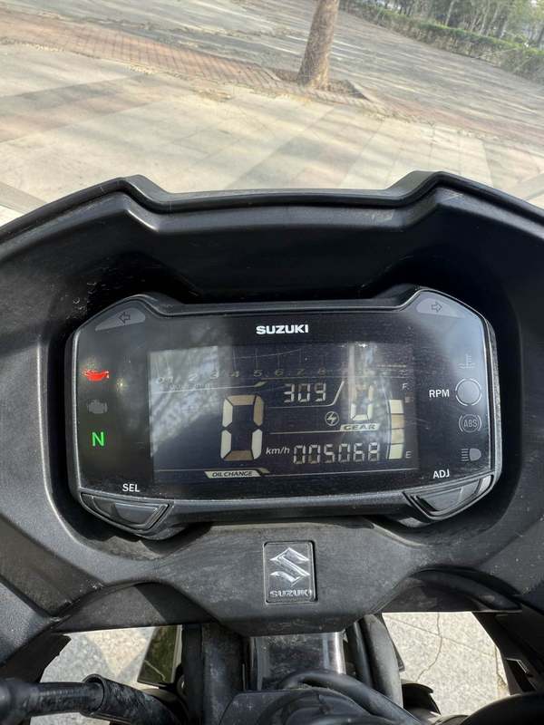 二手豪爵铃木GSX250R