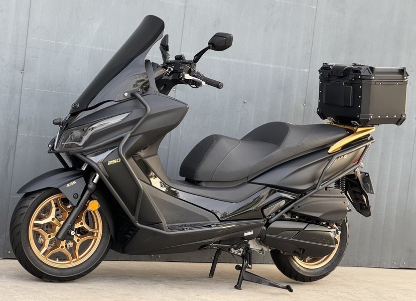 二手光阳赛艇 250