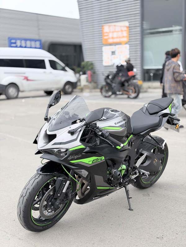 二手川崎Ninja ZX-6R 