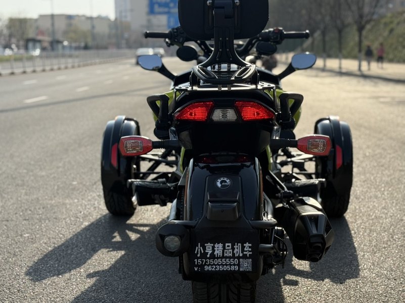 二手庞巴迪Spyder F3 