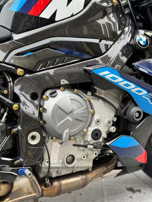二手宝马M 1000 R