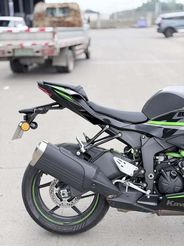 二手川崎Ninja ZX-6R 