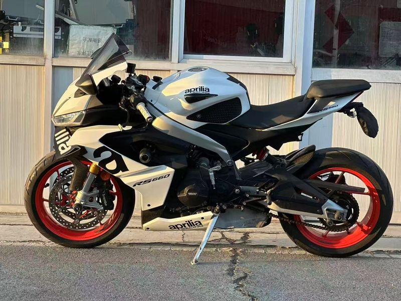 二手阿普利亚RS 660 